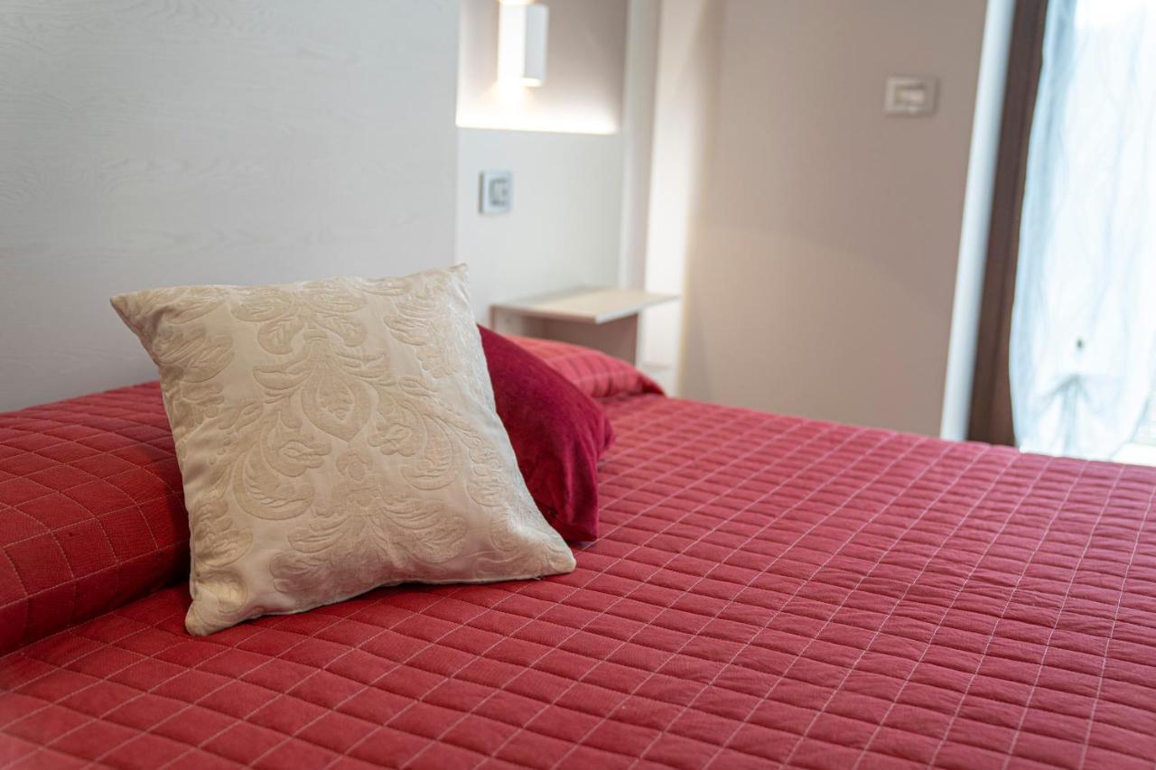 Agriturismo "Le Giustizie" Agliano Terme Buitenkant foto
